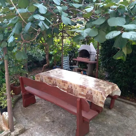 شقة With A Parking Space Pjescana Uvala, - 16054 بولا